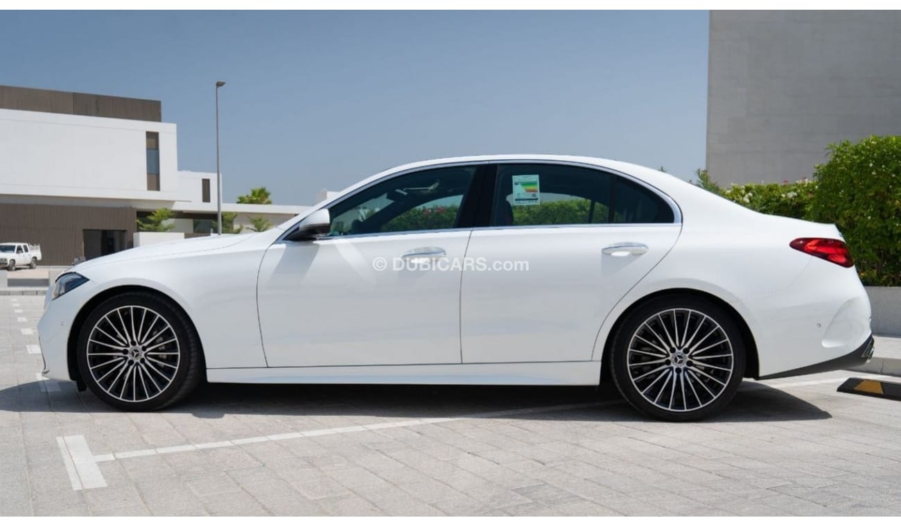 Mercedes-Benz C 200 Mercedes C200 AMG Panoramic  2023 GCC 3,000 KM 259,000 AED 5 Years Warranty