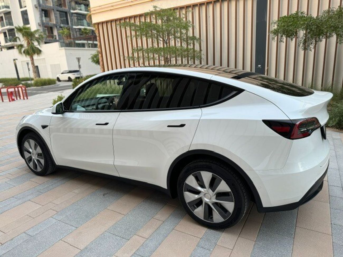 Used Tesla Model Y Warranty GCC Autopilot Free Supercharging