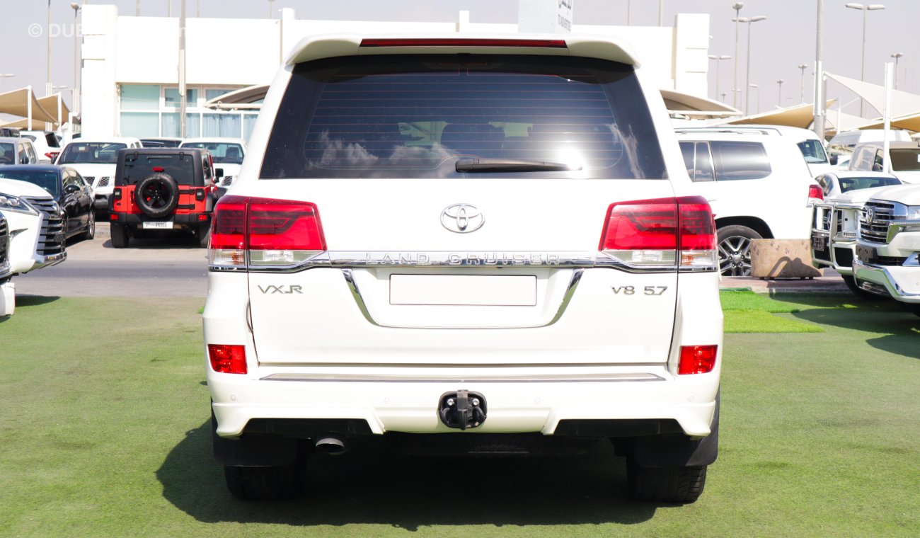 Toyota Land Cruiser Bodykit 2020 VXR