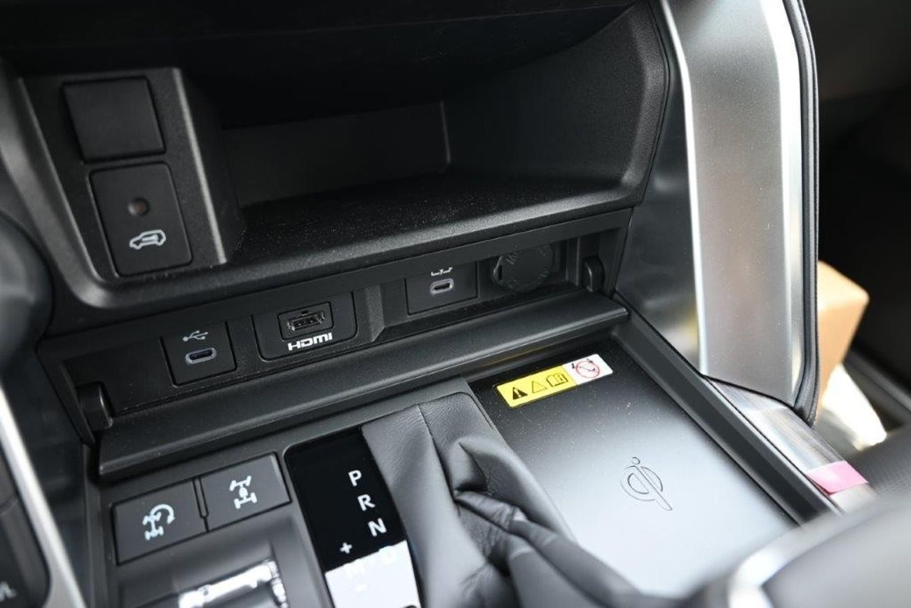 Toyota Land Cruiser 2025 MODEL TOYOTA LAND CRUISER 300 GXR V6 3.5L PETROL 7 SEAT AUTOMATIC TRANSMISSION– EURO4