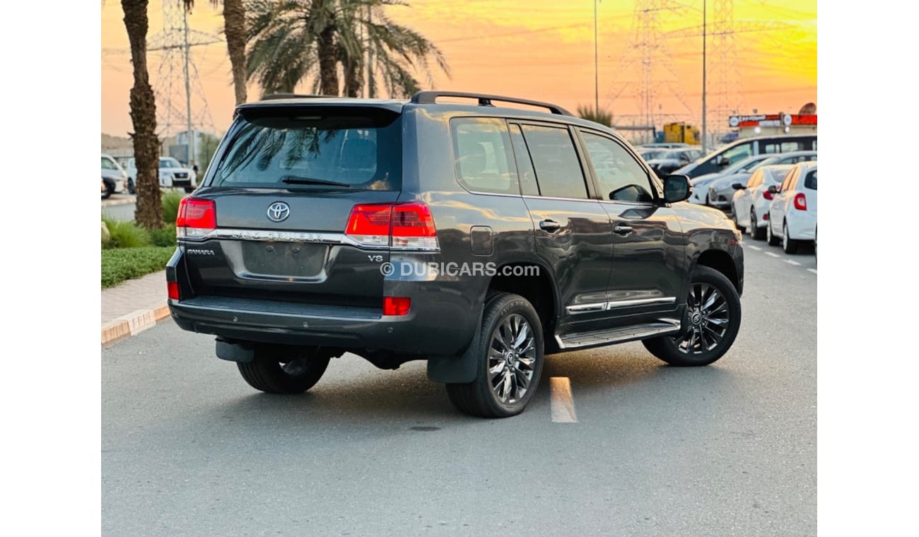 Toyota Land Cruiser Toyota Land Cruiser sahara top of the range