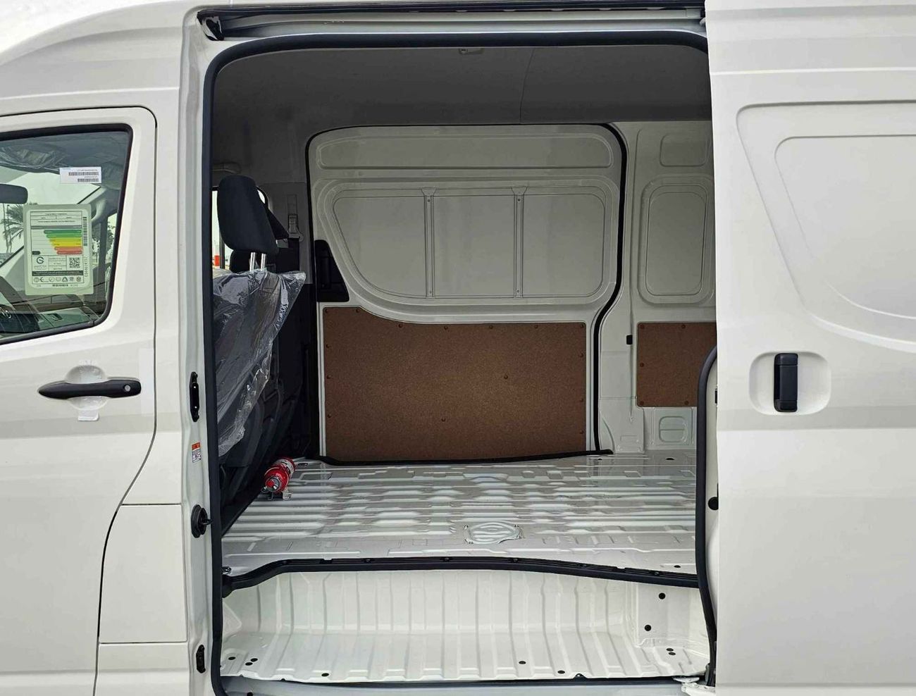 Toyota Hiace HIGHROOF CARGO / 3.5L V6 PETROL A/T NEW SHAPE (CODE # HPHRCRA)