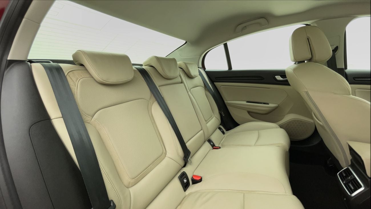 رينو ميجان LE 1.6 | بدون دفعة مقدمة | اختبار قيادة مجاني للمنزل