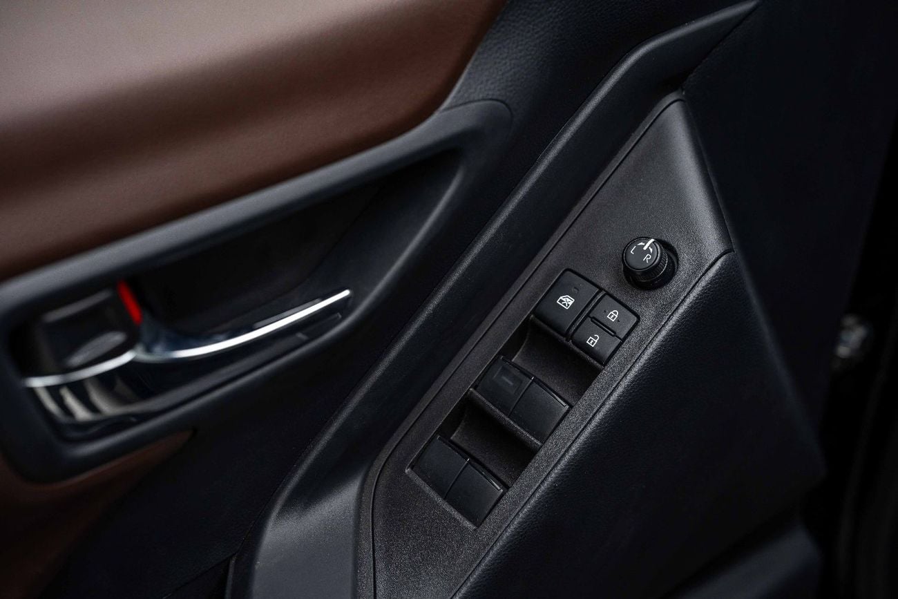 تويوتا إينوفا GL 2.0L - Attitude Black Inside Black & Brown | Export Only