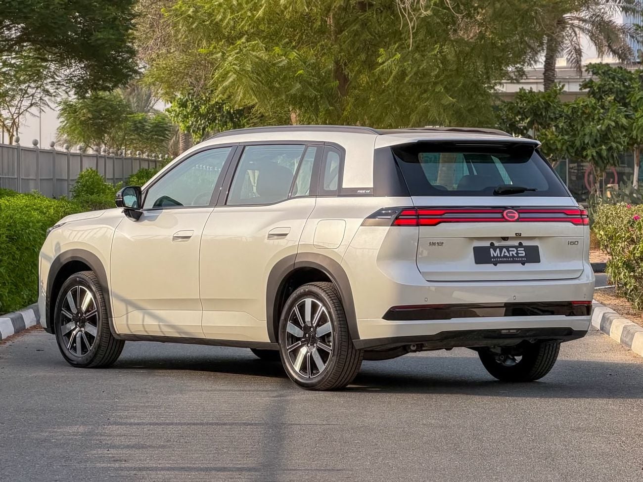 GAC Aion i60 | 1.5L Hybrid (Plug-In) | 345 Hp