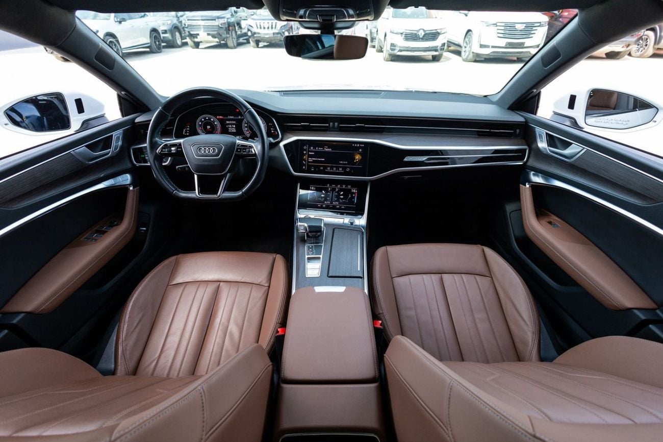 أودي A7 45 TFSI S-Line 2.0L