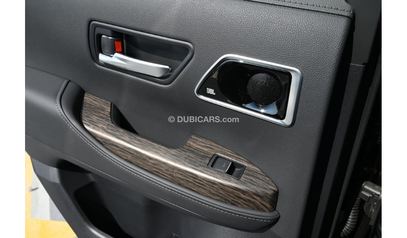 Toyota Land Cruiser VXR V6 4.0L Automatic