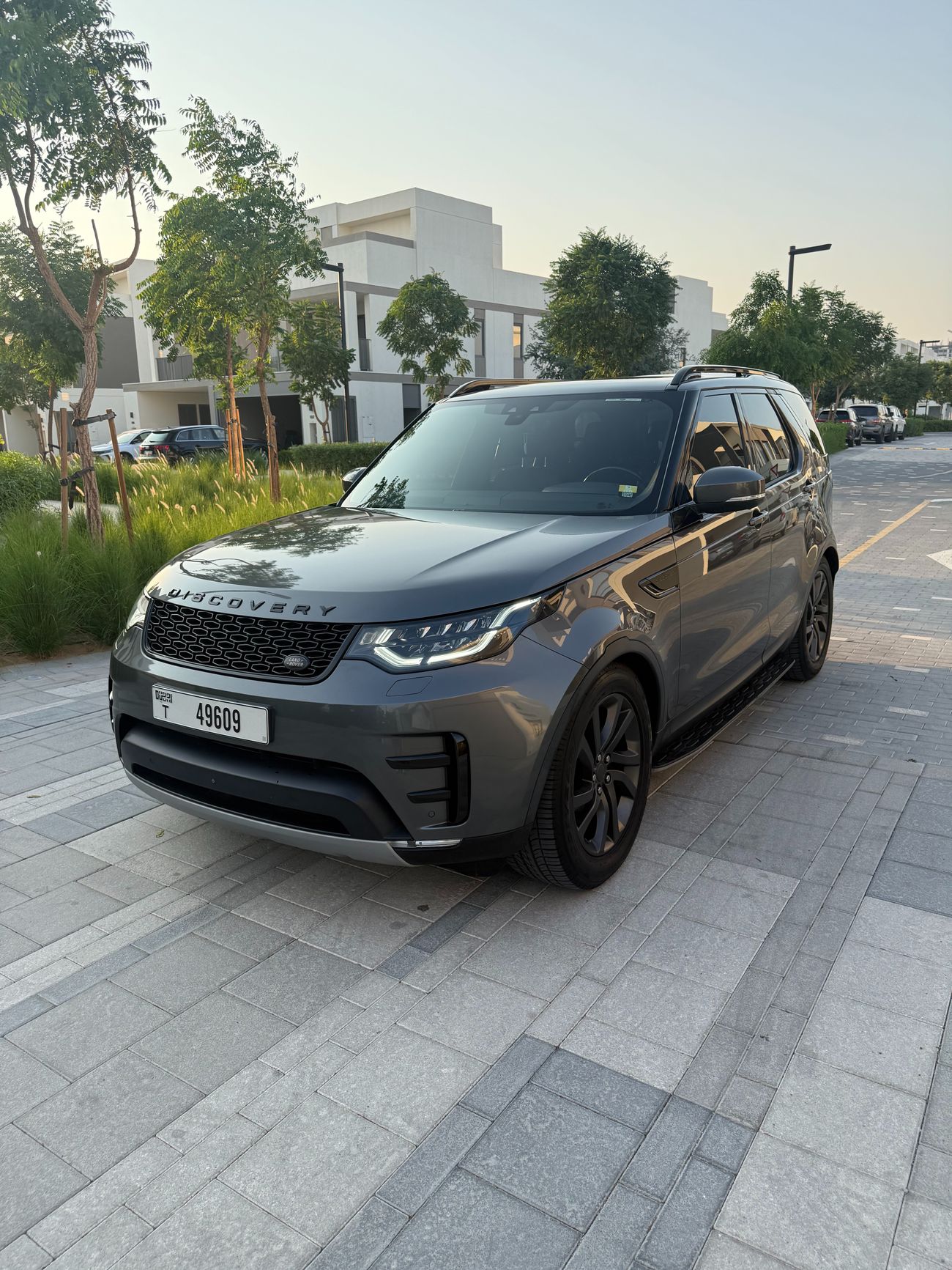 لاند روفر دسكفري HSE Luxury 3.0L (335 HP)