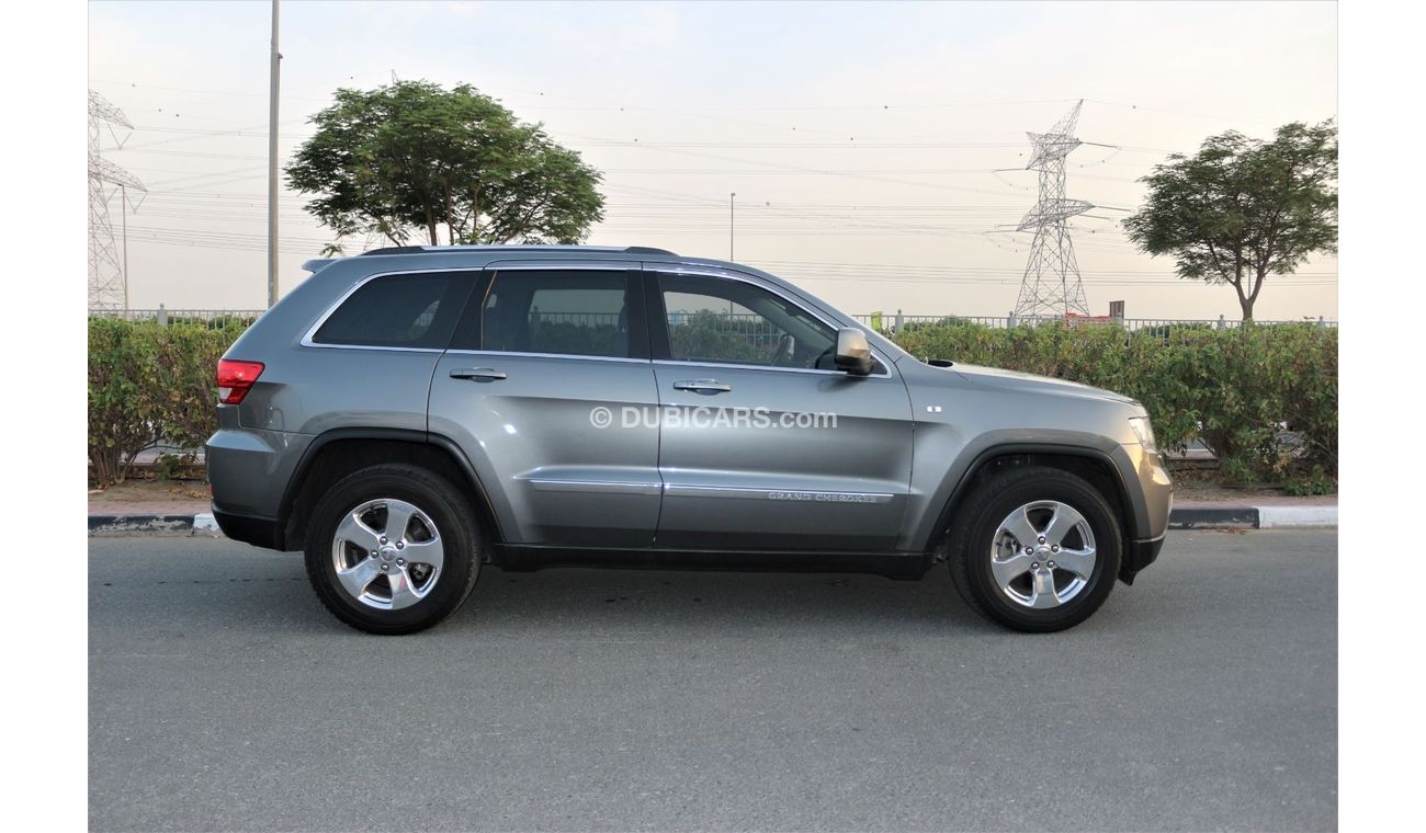 Jeep Grand Cherokee Laredo JEEP GRAND CHEROKEE LARDO 4X4 MODEL 2013
