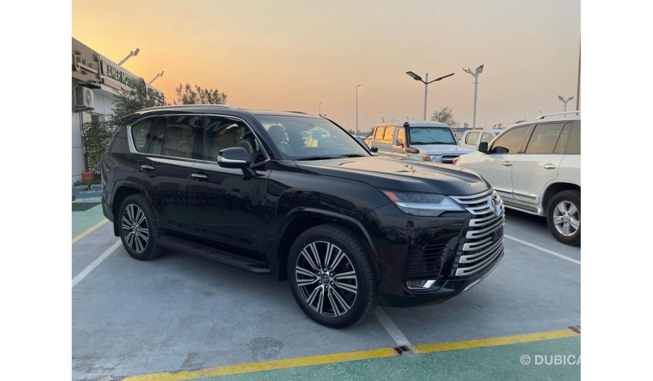 Lexus LX600