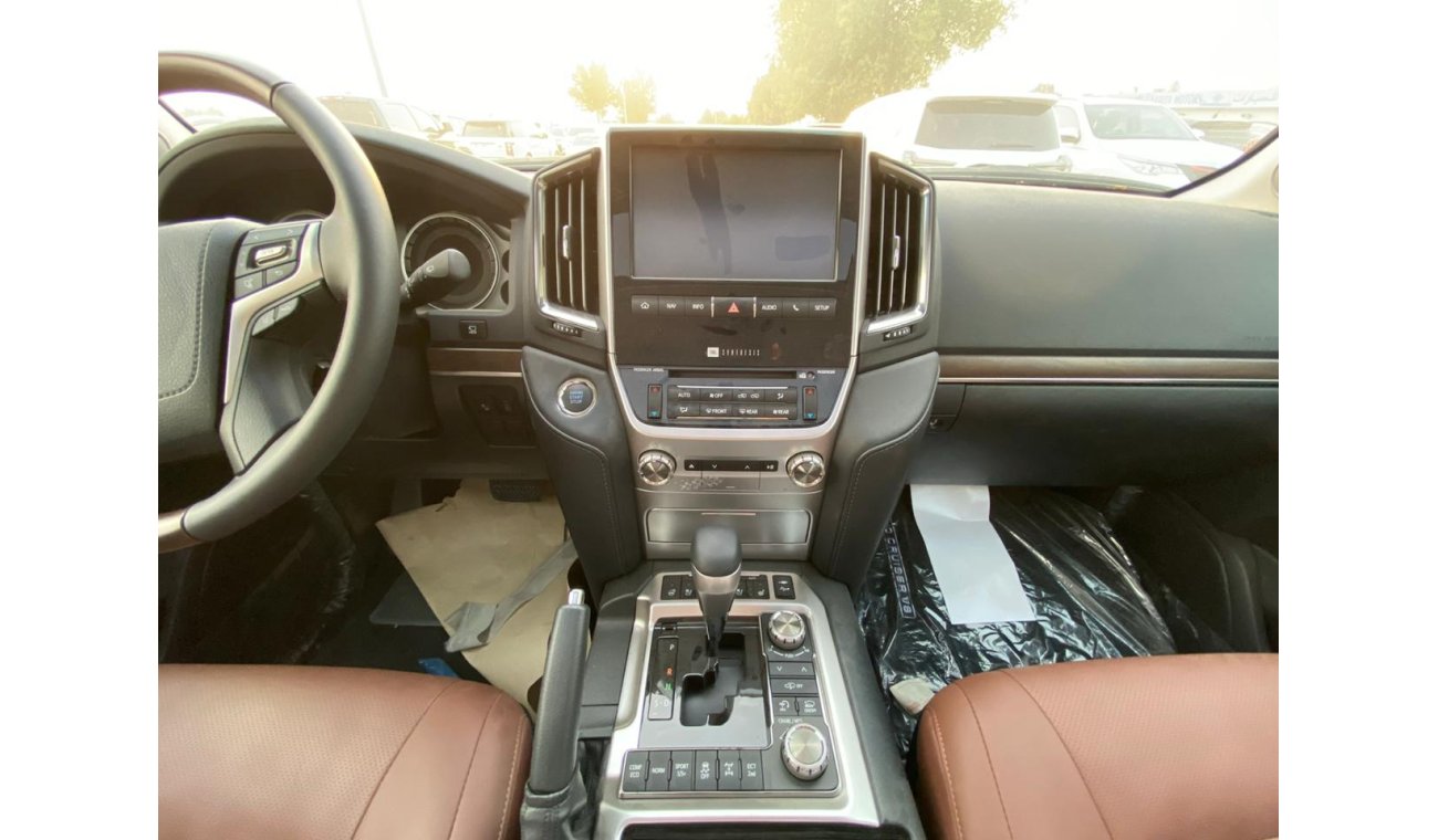 تويوتا لاند كروزر EXECUTIVE LOUNGE 4.5L, LEATHER+MEMORY+POWER SEATS, DVD+REAR REAR DVD+360 CAMERA, CODE-TLCELV8