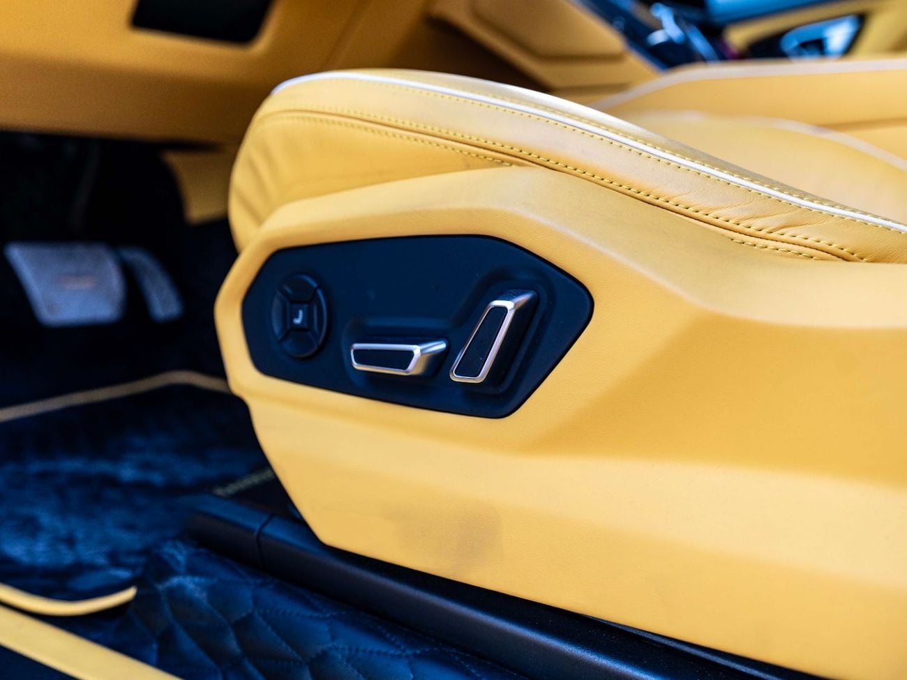 لامبورغيني اوروس Mansory P745