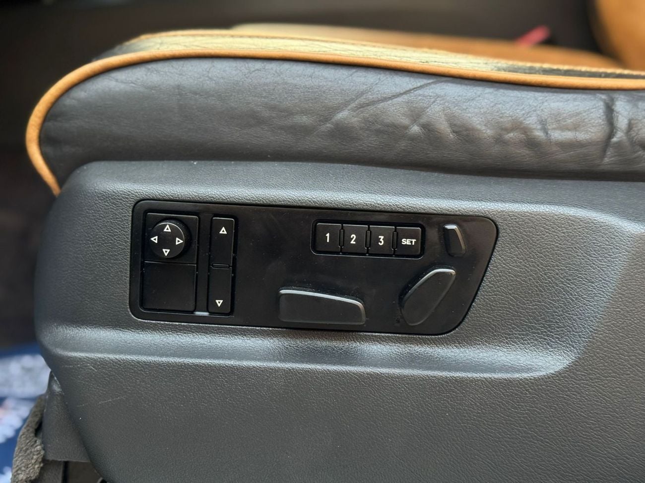 Volkswagen Touareg Volkswagen TOUAREG W12 4WD, W12 Petrol Engine,2005, Auto, Full Leather, Electric Seats, Bluetooth, C