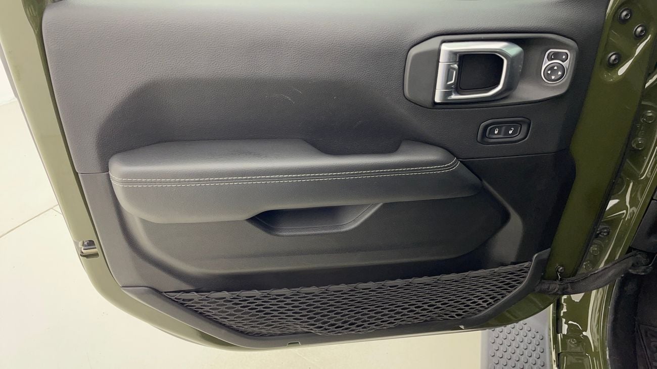 جيب رانجلر SAHARA 3.6 | بدون دفعة مقدمة | اختبار القيادة في المنزل