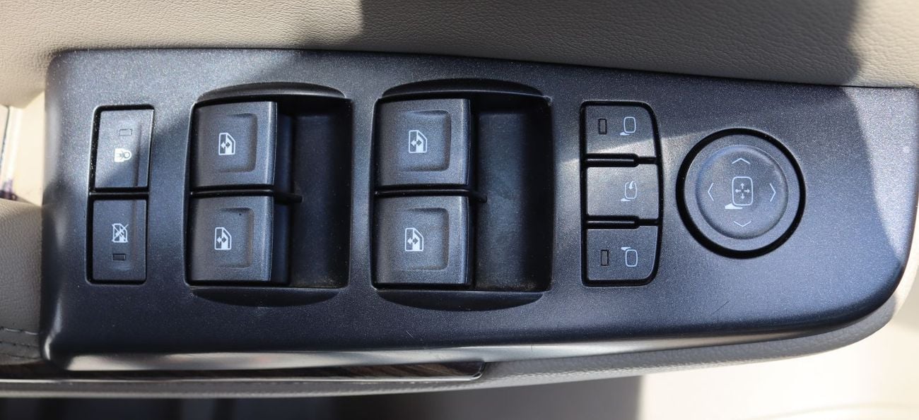 جي أم سي يوكون XL جى أم سى يوكون XL- خليجى - 2020 - بدون حوادث - بمحرك 5.3 - عدد8سلندر-7مقاعد -بحاله ممتازه