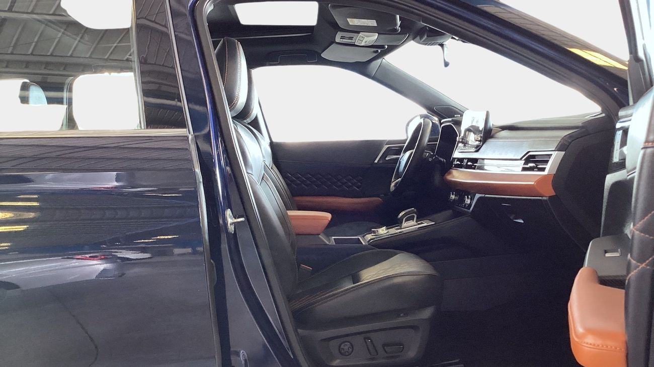 Mitsubishi Outlander 2.5 GLX AUTO 4WD 7SEAT PREMIUM LAUNCH ED | Guaranteed Warranty | 0 Down Payment
