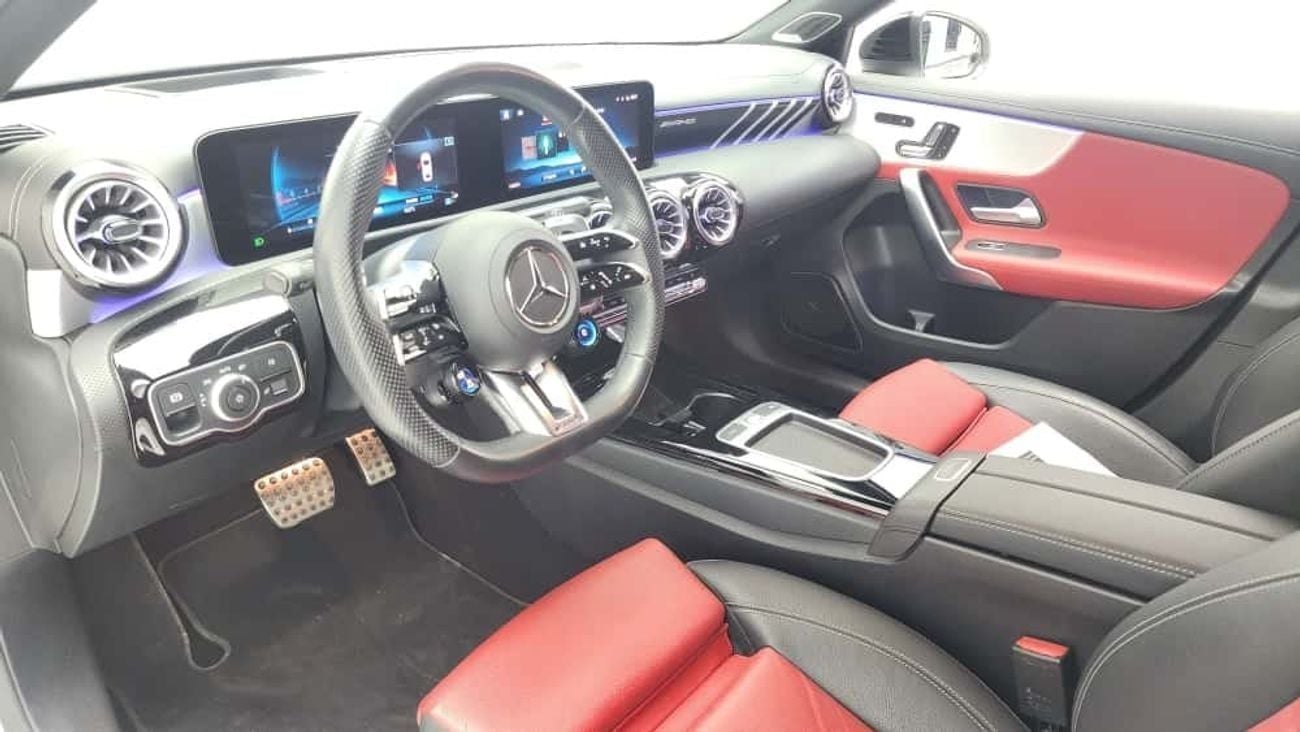 مرسيدس بنز A 35 AMG 