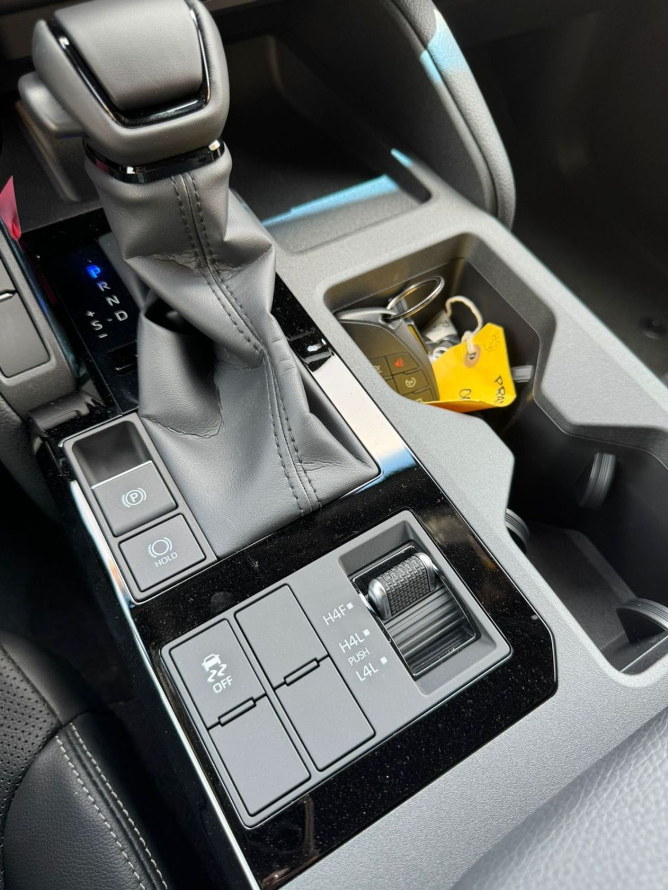 Toyota Prado Toyota Prado Limited Petrol 2.7L 2025