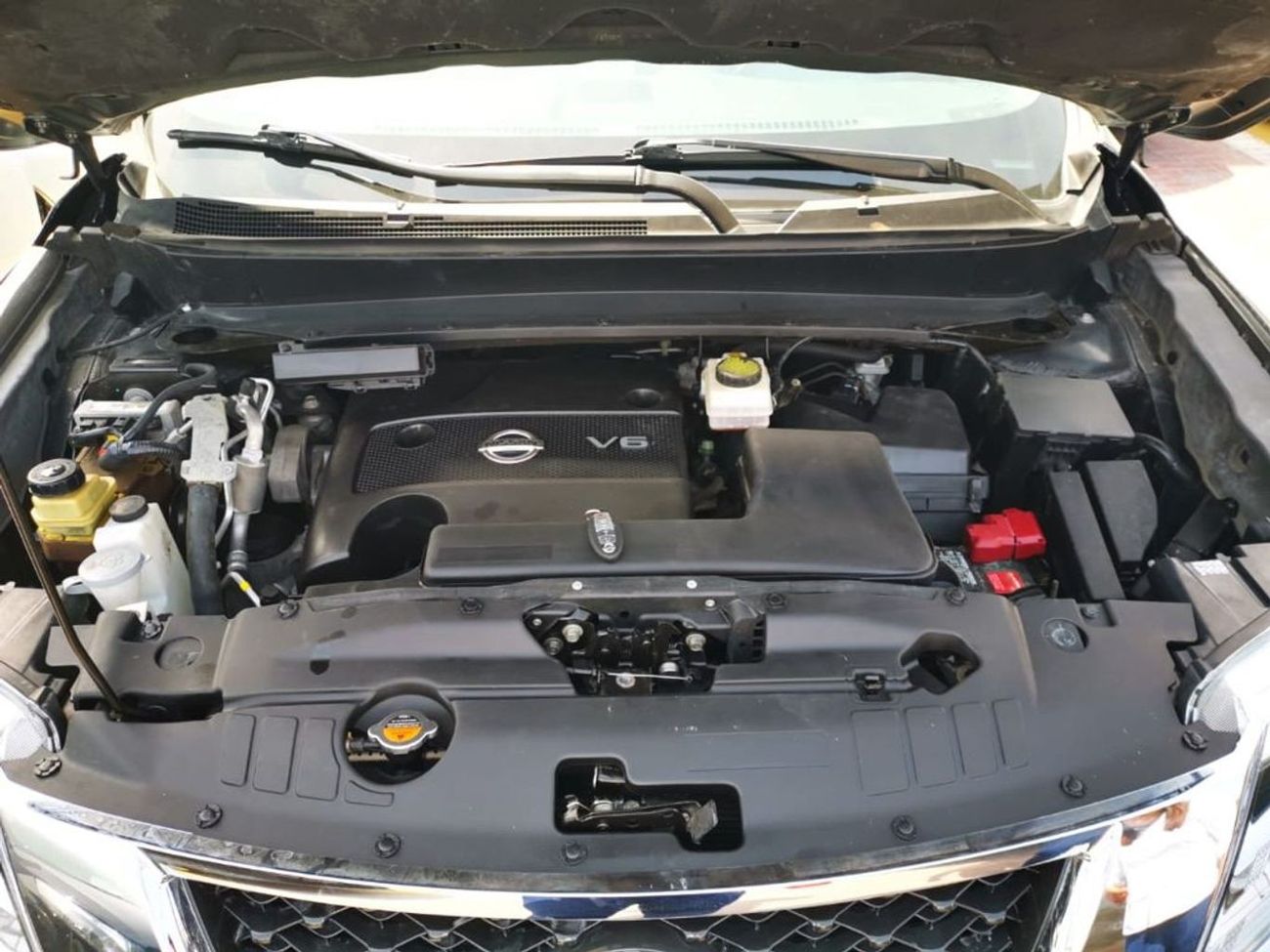 نيسان باثفايندر 2015 Nissan Pathfinder 3.5L V6 | Ready to Drive | Best price in the Market