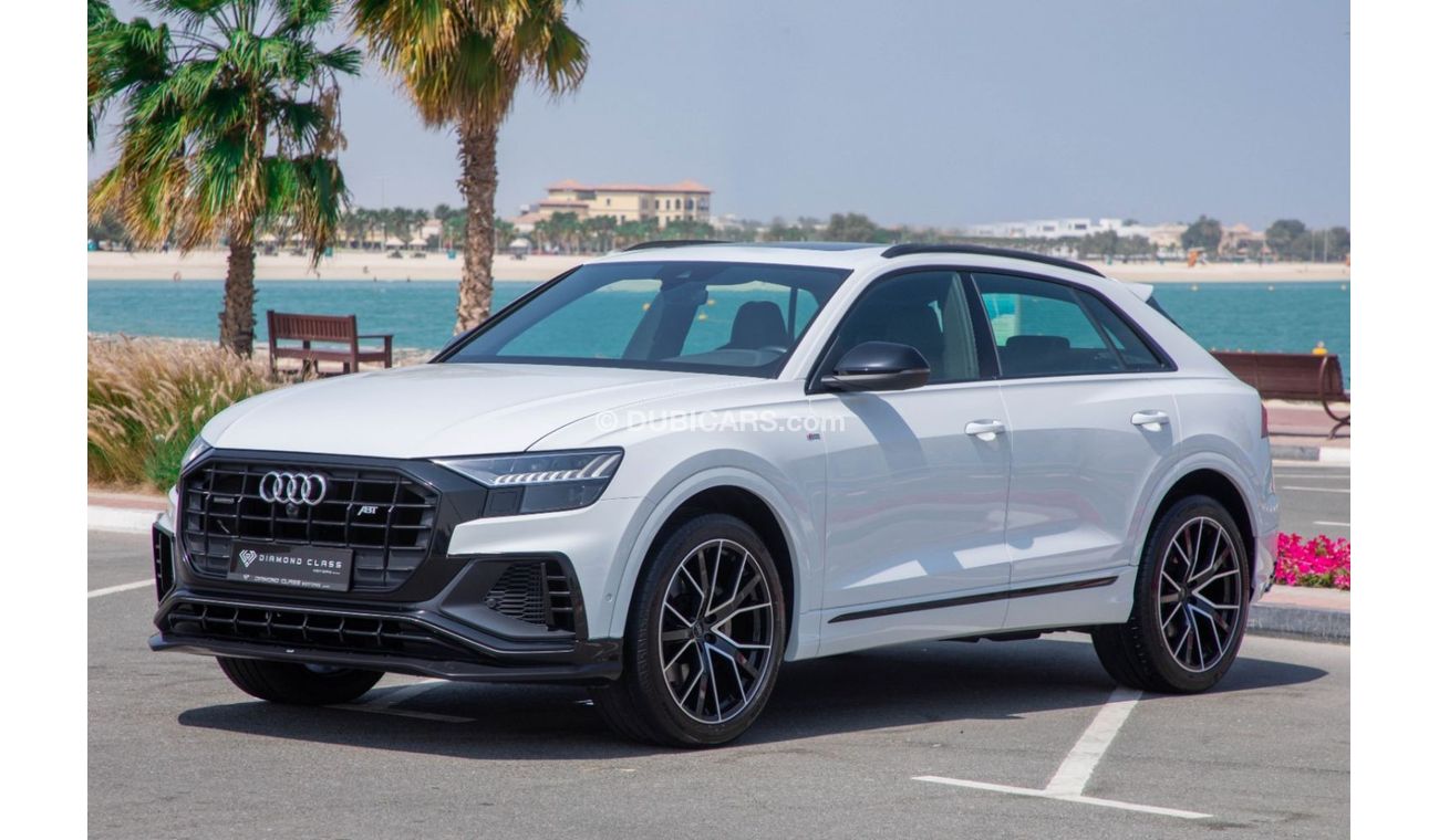 Audi Q8 55 TFSI quattro S-Line Sports & Black Gloss package Audi Q8 55 TFSI ABT  S Line Quattro Sport Panora