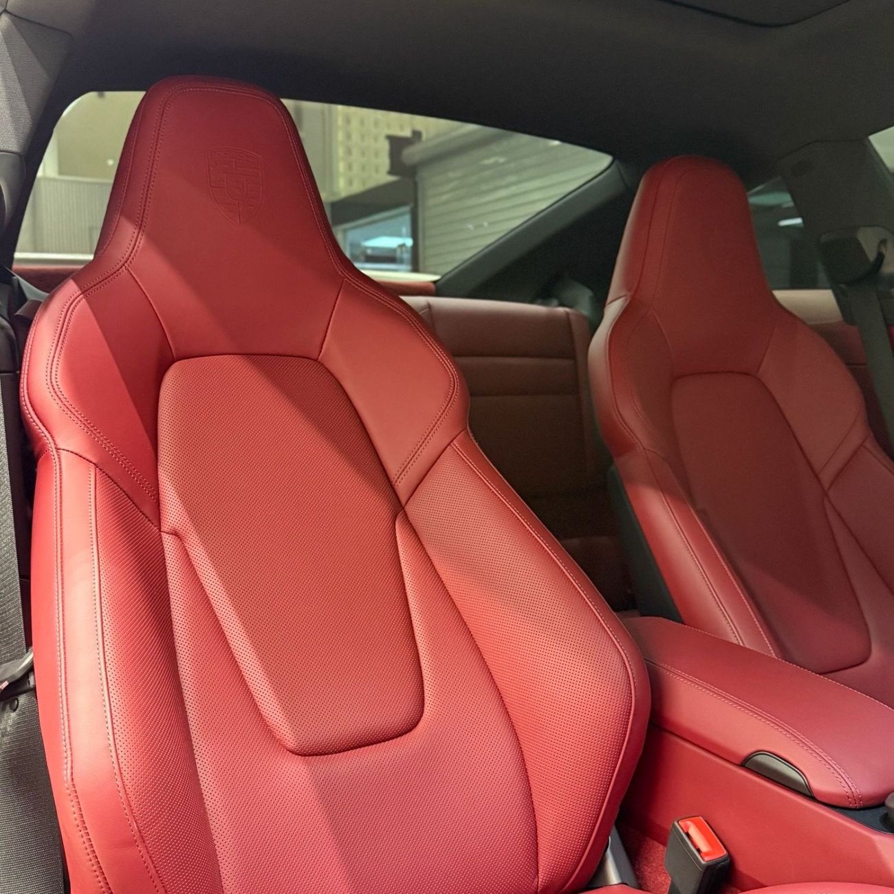 بورش 911 Carrera 3.0L (444 HP) Coupe