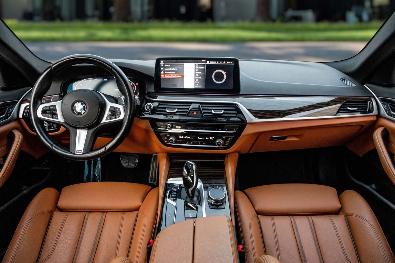 بي أم دبليو 520i 520i M-Sport | 2,644 P.M | 0% Downpayment | BMW WARRANTY+SERVICE | IMMACULATE!
