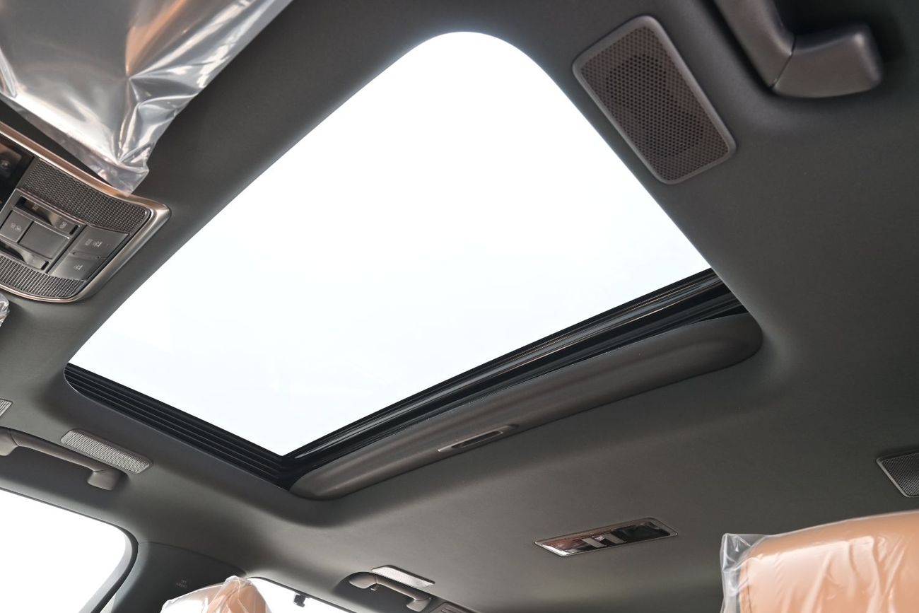 Lexus LX700h SIGNATURE 3.5L Twin-Turbo + Hybrid V6, Model 2026, Color Black inside Tan