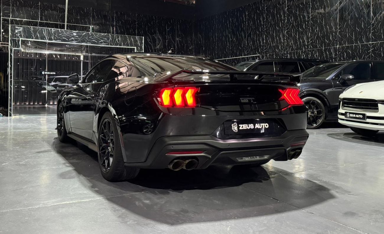 فورد موستانج GT Premium 5.0L (486 HP) Coupe A/T