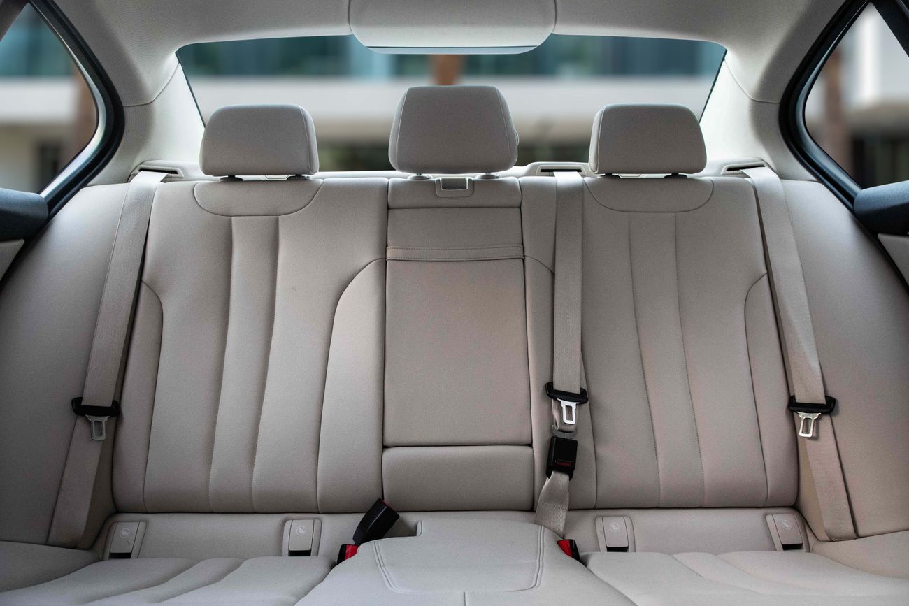 BMW 520i 520i | 1,959 P.M | 0% Downpayment | Full BMW History | Under Warranty