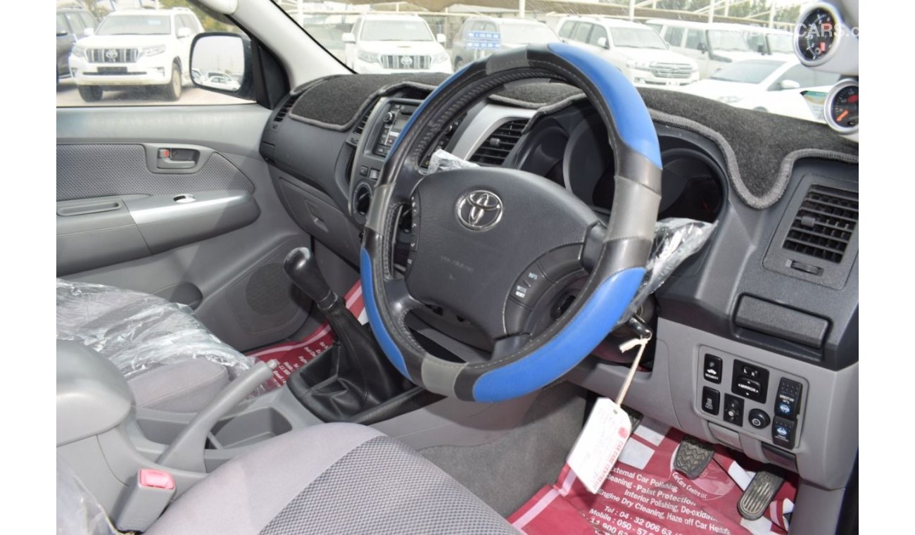 Toyota Hilux DIESEL RIGHT HAND DRIVE MANUAL GEAR