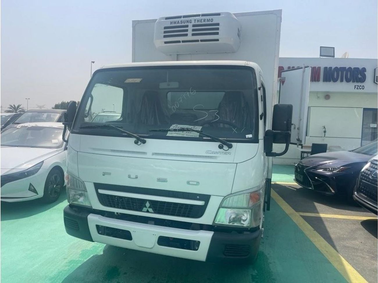 Mitsubishi Fuso Canter 2023 Mitsubishi Canter reefer truck 4.2L 4 Cylinders