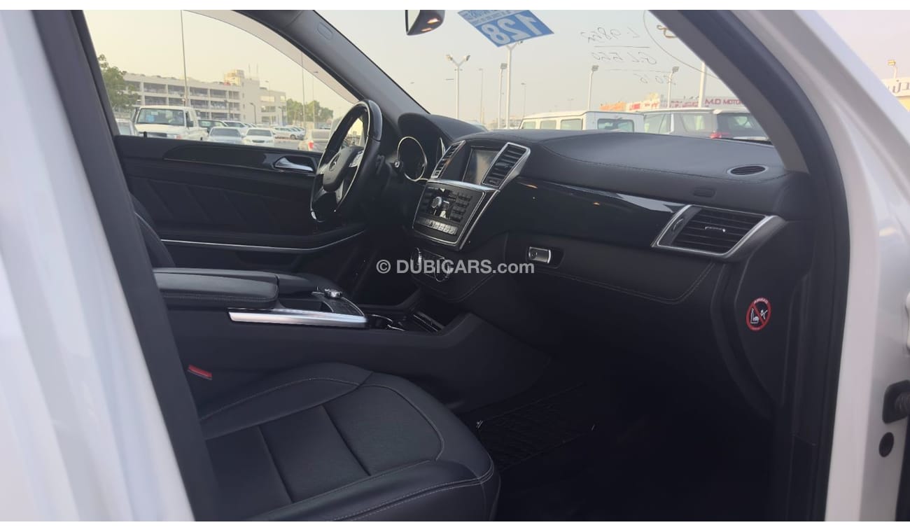 Mercedes-Benz GL 550