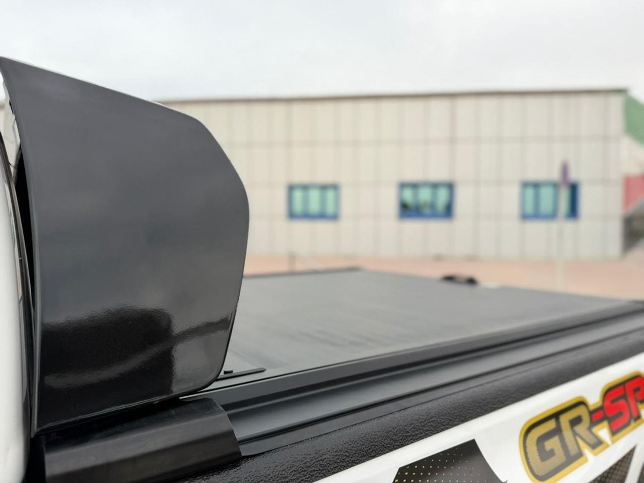 Toyota Hilux GLX 2.7L Double Cab Utility 4WD A/T