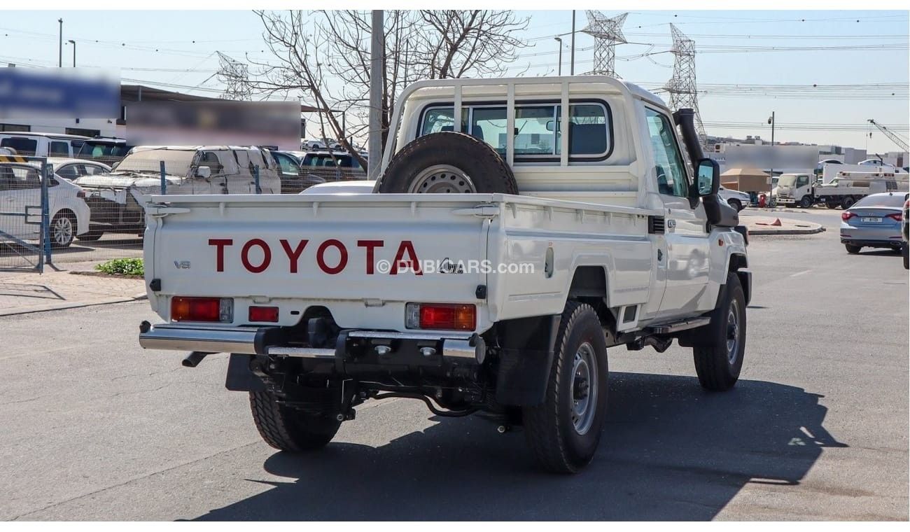 Toyota Land Cruiser Pick Up LC79 Pickup S/C , 4.5L Diesel V8 Basic Option