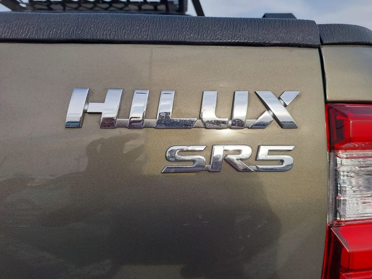 تويوتا هيلوكس TOYOTA HILUX PICKUP RHD 2016 MODEL 2.8 L DIESEL AUTOMATIC(PM79021)