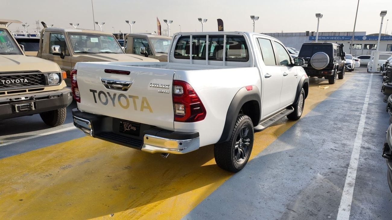 Toyota Hilux TOYOTA HILUX SR5 4.0 V6 4WD A/T 2026