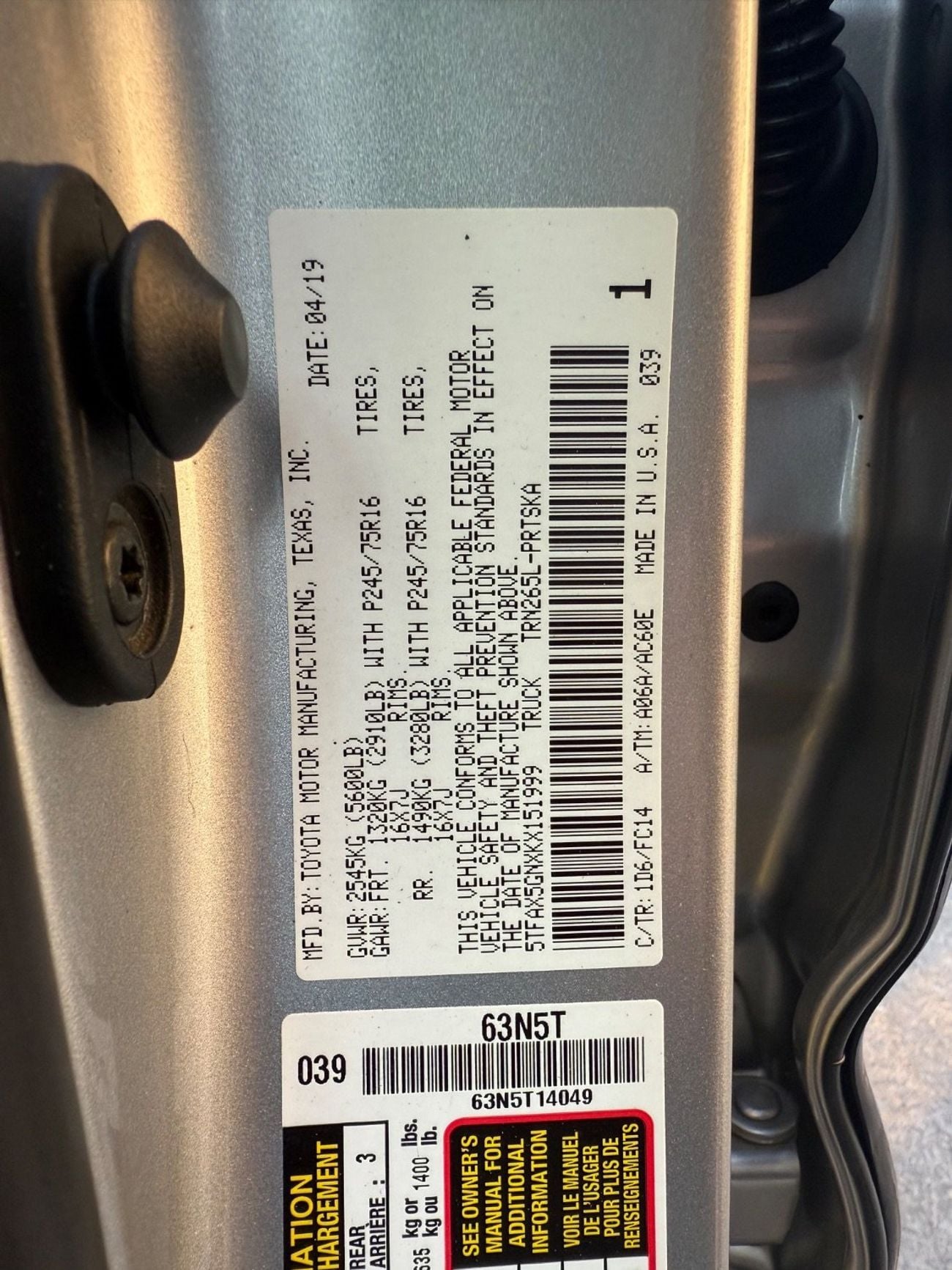 Toyota Tacoma SR5 (NON GCC) 2019 TRD SPORT 2.7 MID OPTION USA SPEC