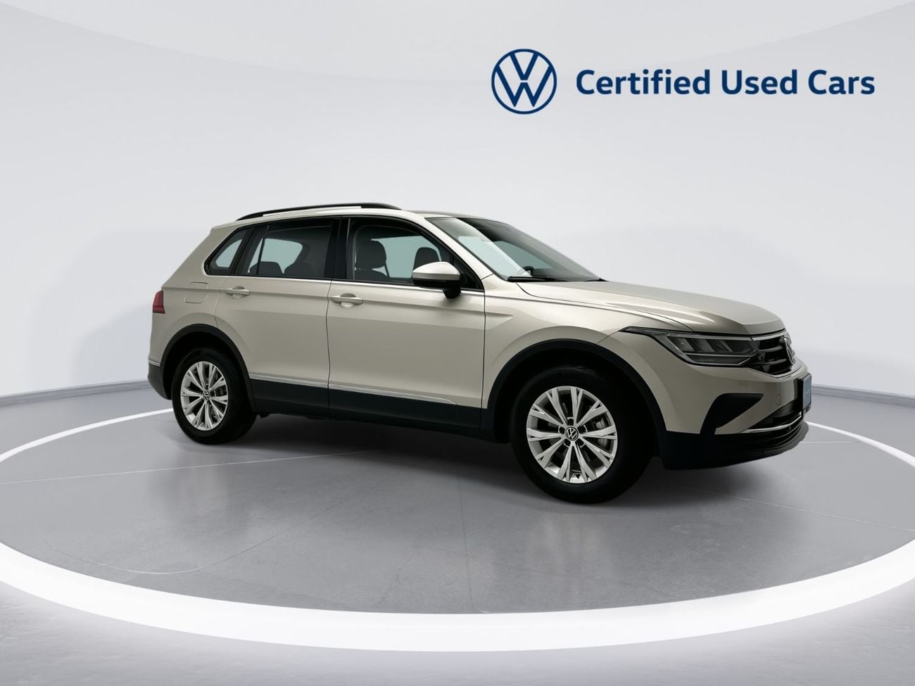 Volkswagen Tiguan LIFE 1.4L | VW Certified | Smart Tech Edition with Camera and Sensors | GCC Specs