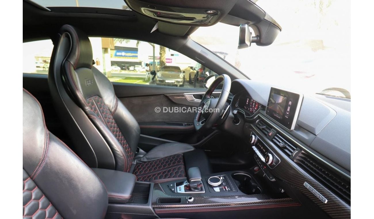 Audi RS5 TFSI quattro F5P