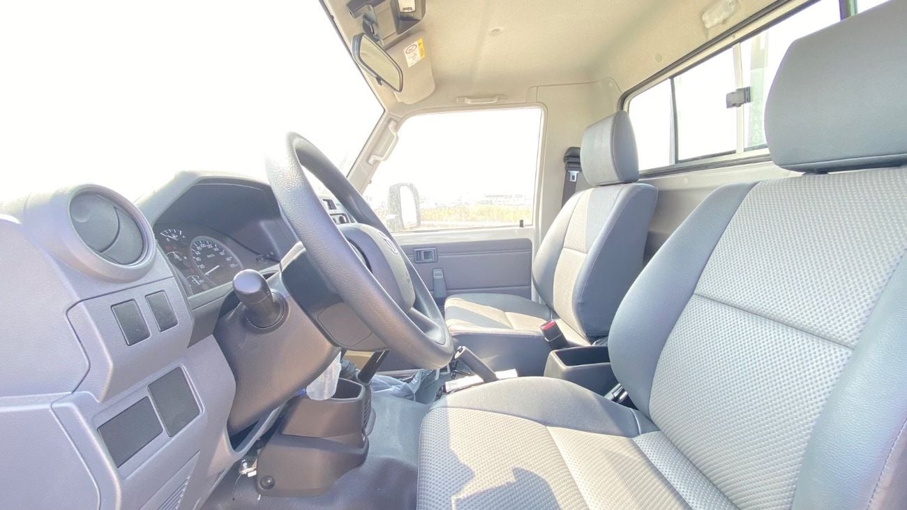 Toyota Land Cruiser 70 Pickup 4.2  Diesel  Brand New