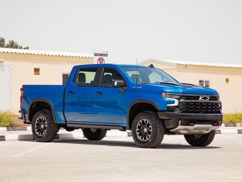 Chevrolet Silverado CHEVROLET SILVERADO ZR2 4WD 6.2L / BLUE / GRAY 2024