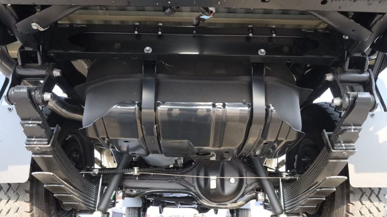 Toyota Land Cruiser Toyota Land Cruiser LC79 SC 4.0 AT 2025 basic GCC