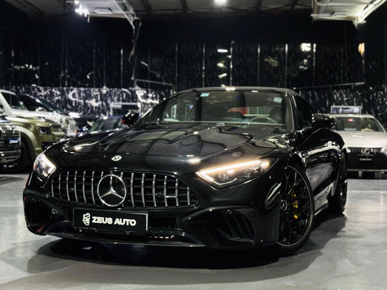 مرسيدس بنز SL 63 AMG AMG 4MATIC+ Roadster Night Package 2023 Mercedes Benz SL63, Warranty, Very Low Kms, 577HP
