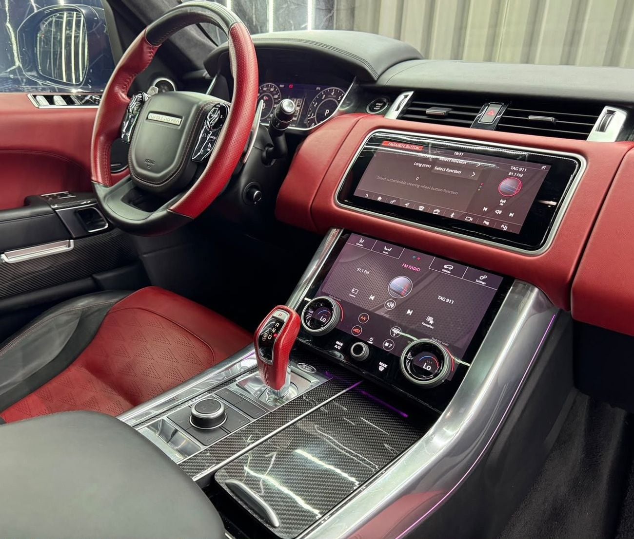 لاند روفر رينج روفر سبورت SVR 2018 Range Rover Sport SVR | GCC