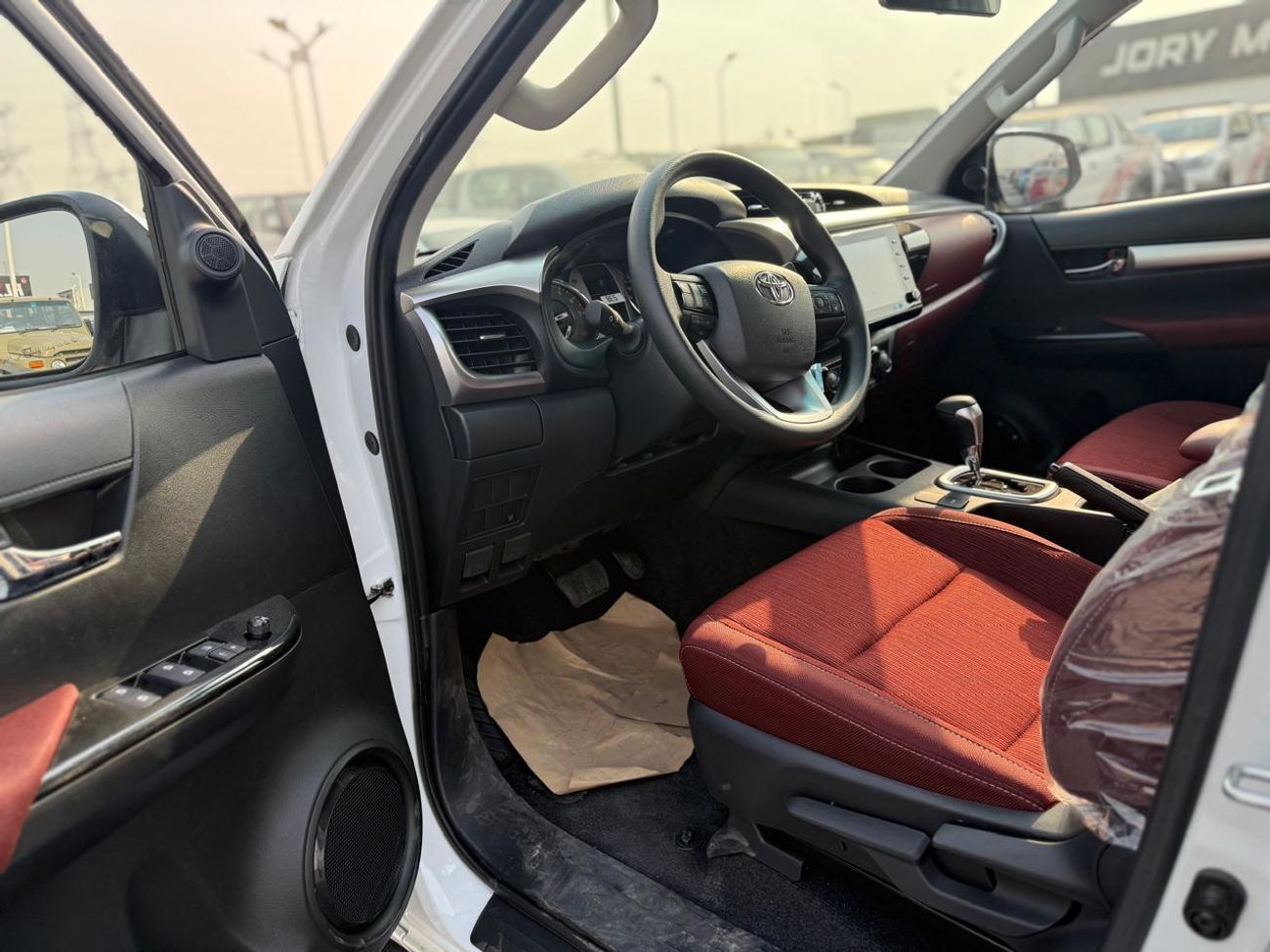 تويوتا هيلوكس HILUX D/C , GLXS-V , Full Option SR5 , 2.7L Petrol 4X4 , 2025 Model