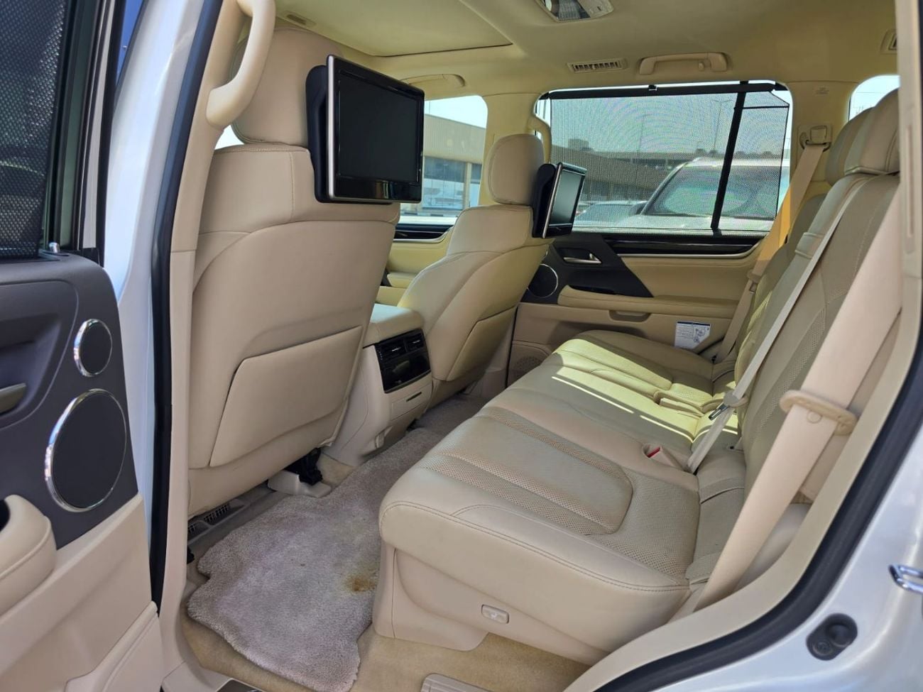 لكزس LX 570 PLATINUM