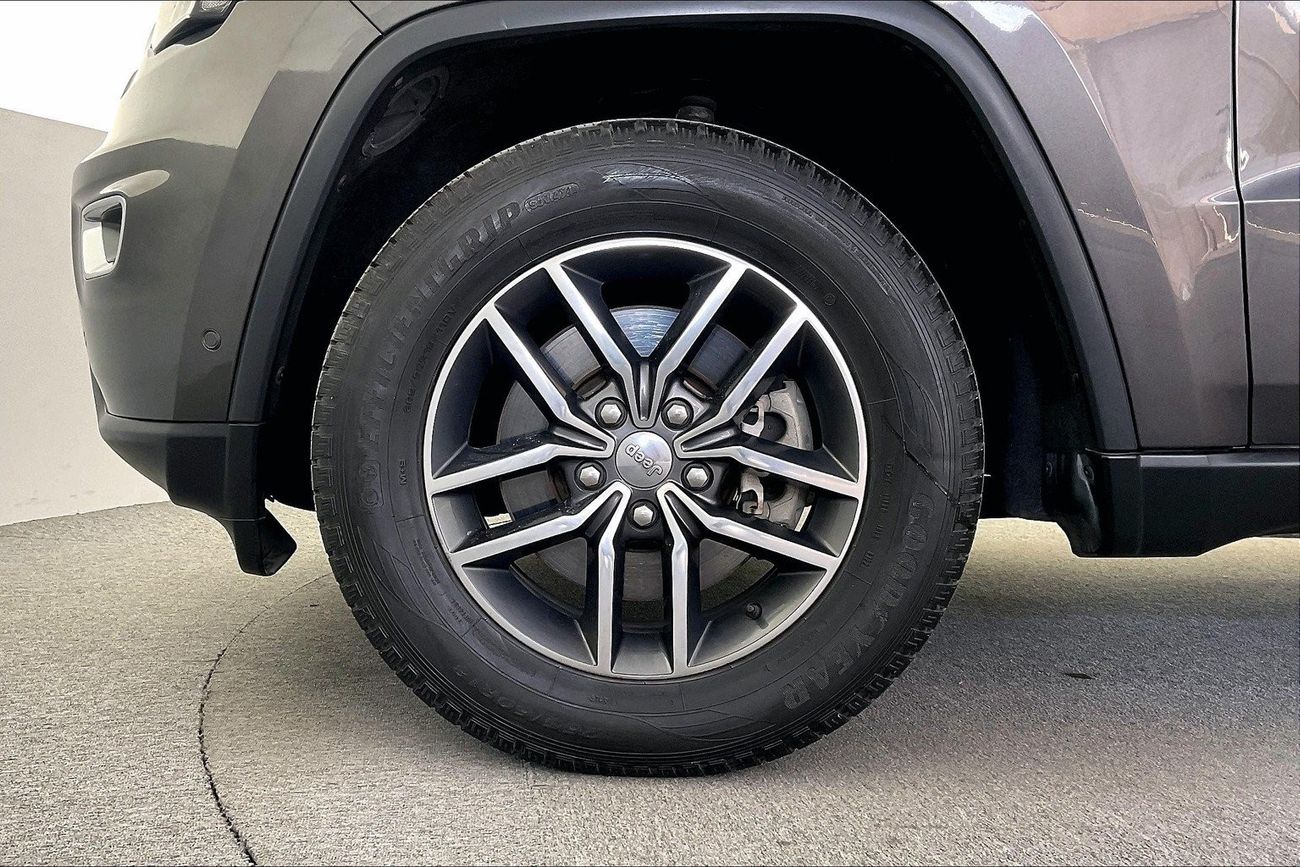 Jeep Grand Cherokee Limited | Guaranteed Warranty | 0 Down Payment