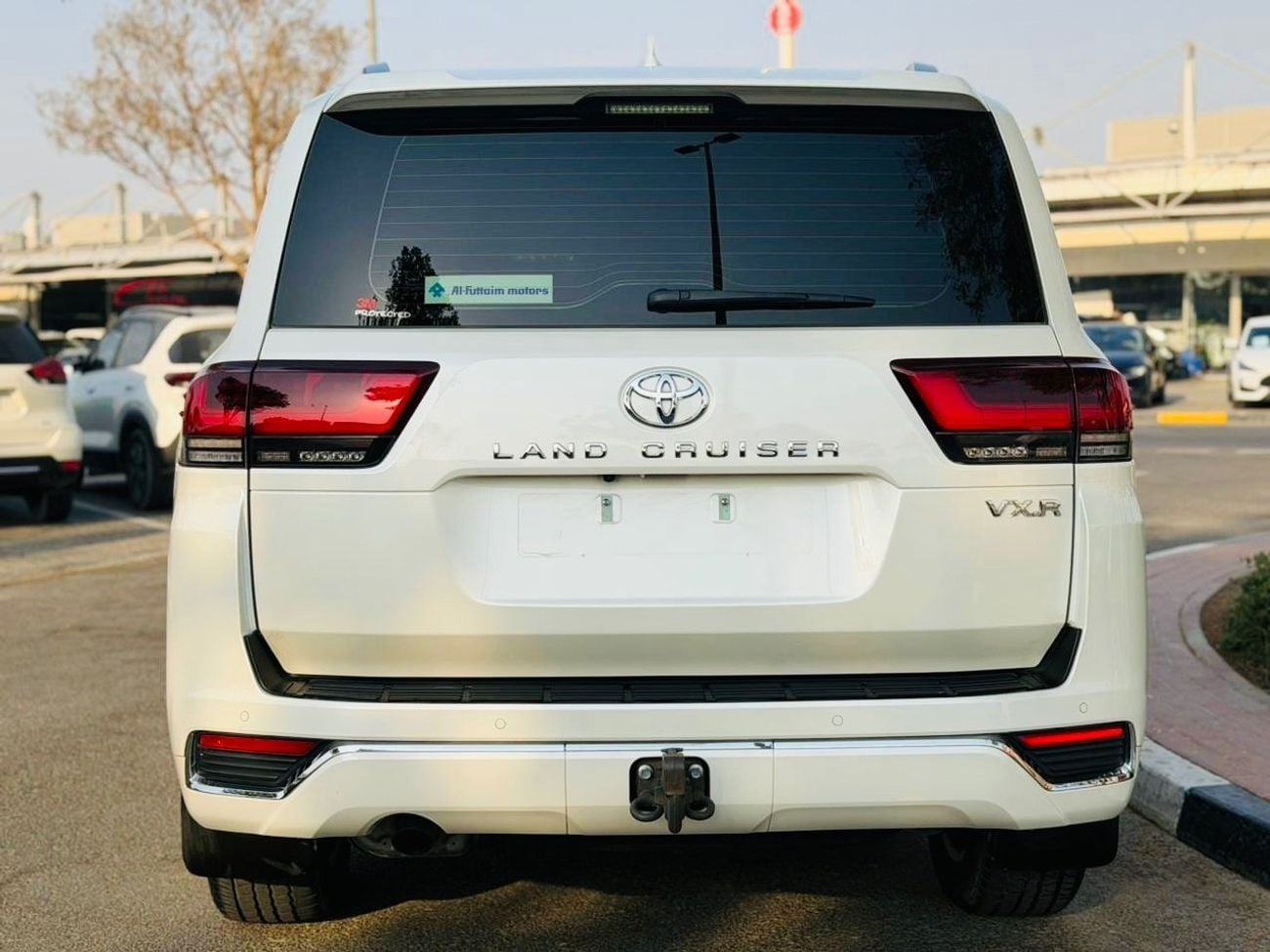 تويوتا لاند كروزر VXR