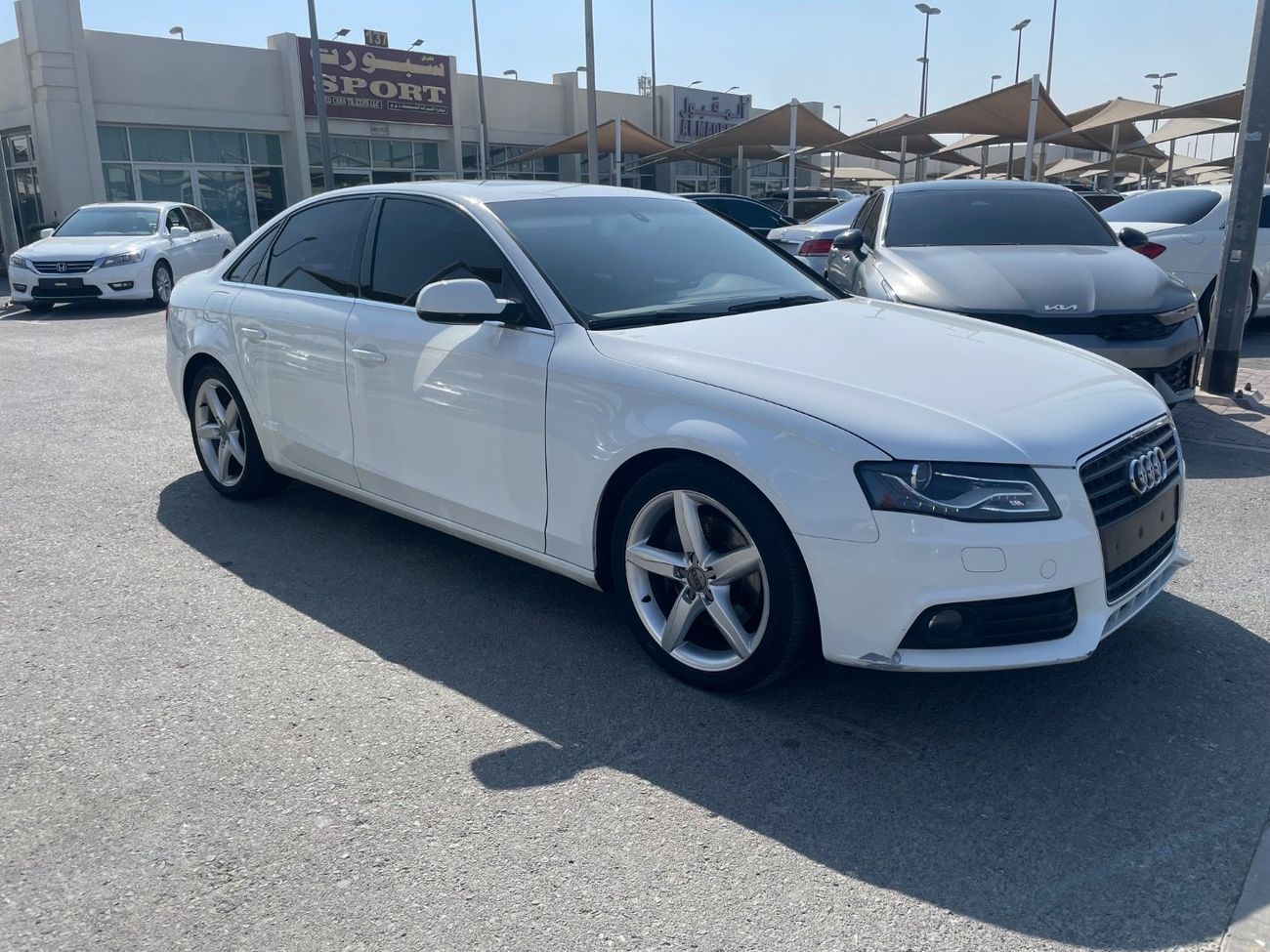 أودي A4 وارد كوريا اوراق جمارك فل اوبشن بدون حوادث