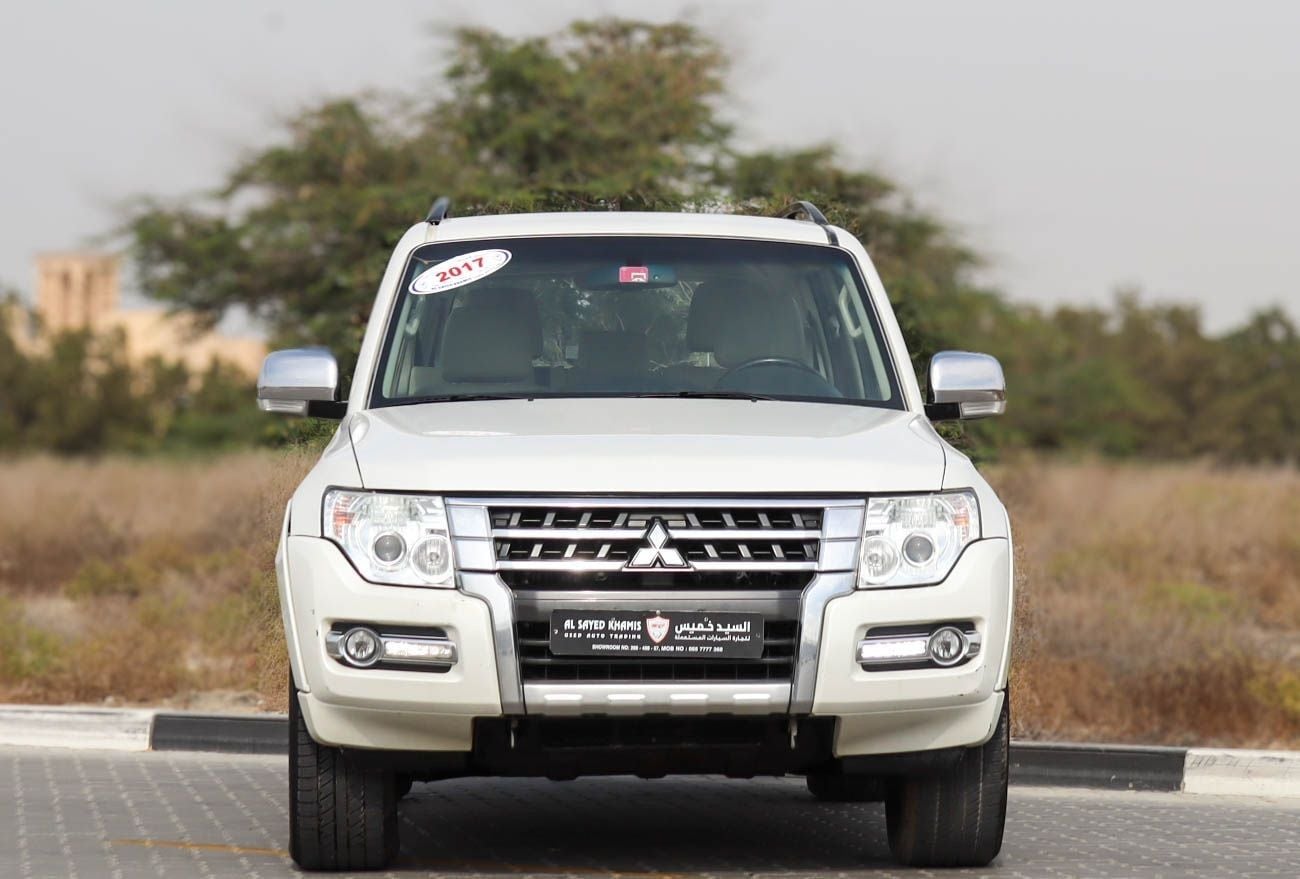 used-gls-3-5l-189-hp-mitsubishi-pajero-2017-v6-gcc-accident-free-in